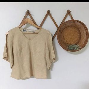 Mid sleeve beige linen shirt